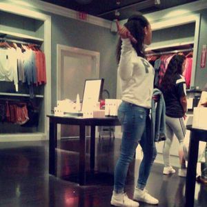 Meet your Posher, Jojo