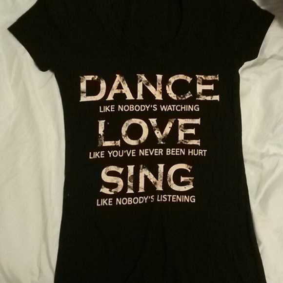 Black t-shirt