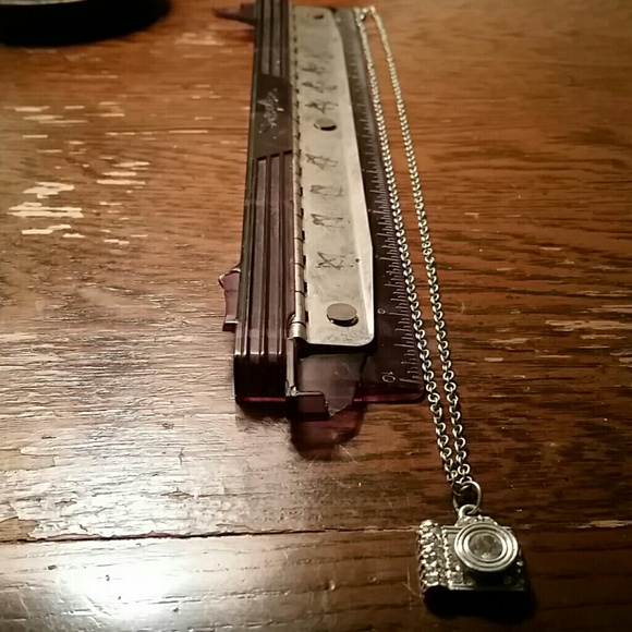 NECKLACE BUNDLE!! - Picture 3 of 4