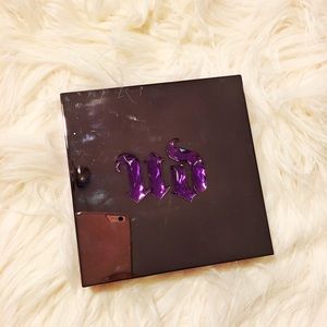UD Anniversary Palette‼️ Sold Out. Limited Edition