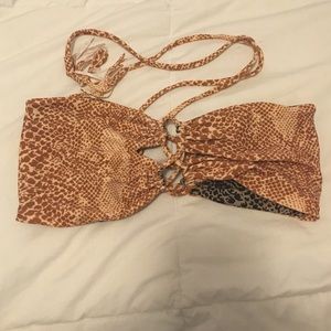 New mudsnake acacia top