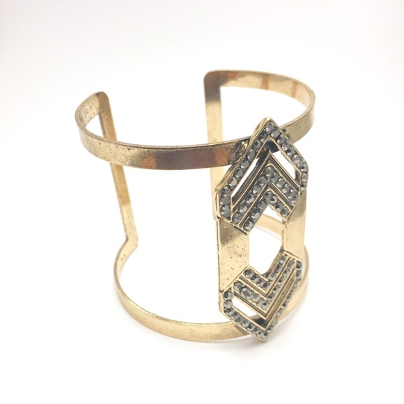 1 Pc. Rhinestone Cuff Bracelet - Picture 3 of 4