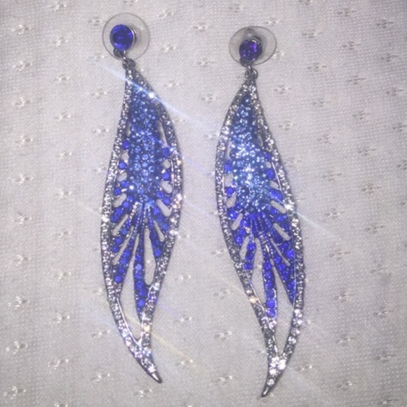 Blue rhinestone earrings