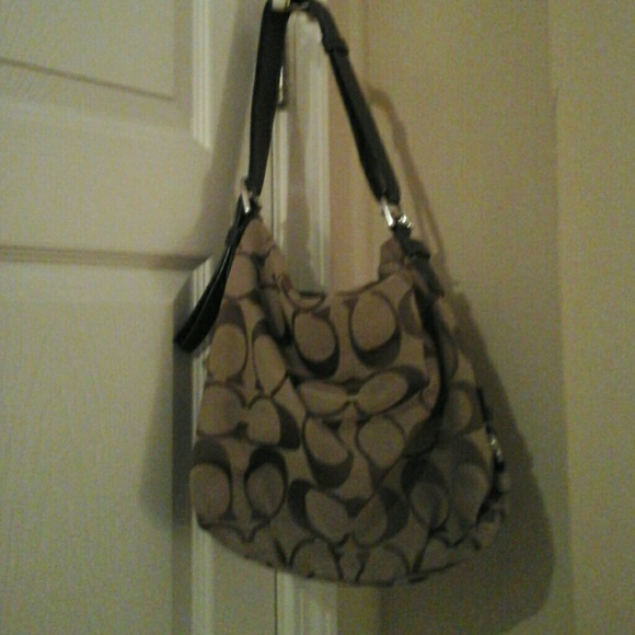 Coach Carly bag