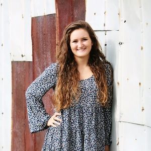 Meet your Posher, Libby