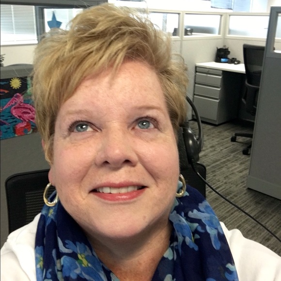 Meet your Posher, Margaret - Picture 1 of 2