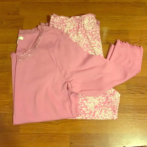 LIZ CLAIBORNE Pajamas