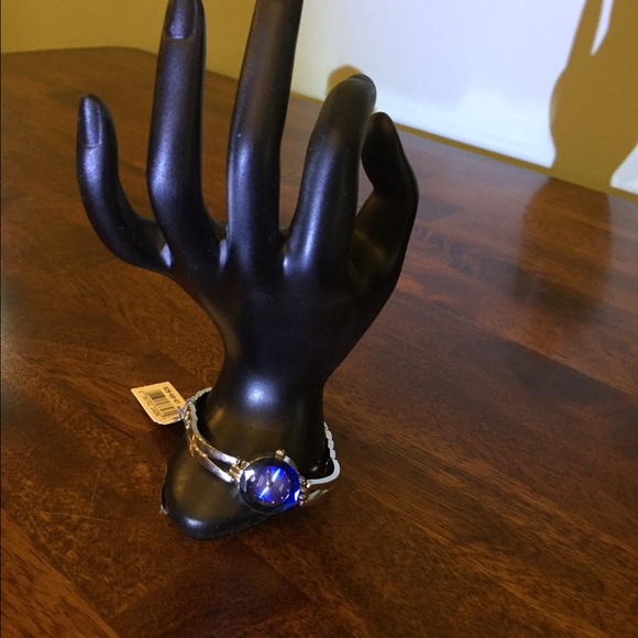 Blue faceplate ladies watch