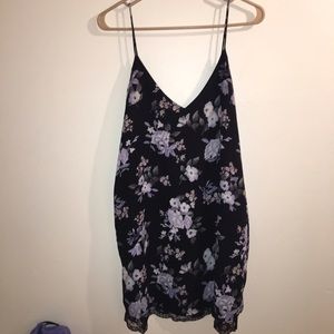 Forever 21 Floral Lace Dress🌙