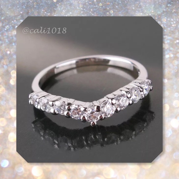 🆕White Sapphire & White Gold Filled Band - Picture 2 of 4