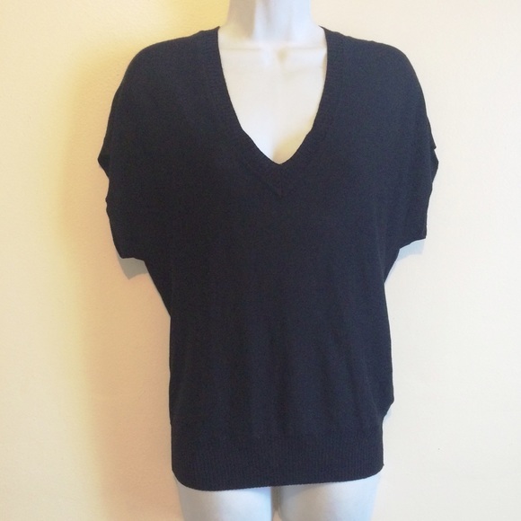 Super light F21 NWT knit top