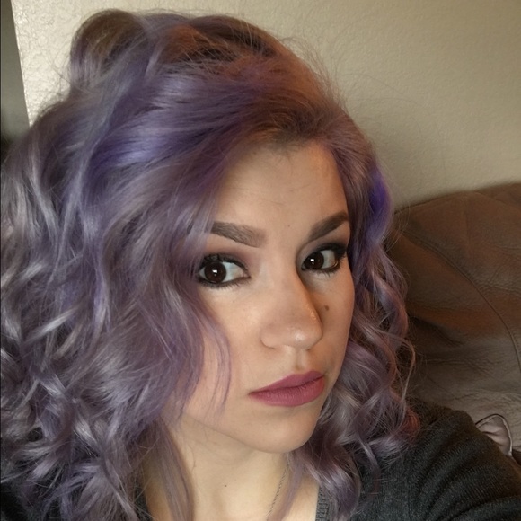 Meet your Posher, Paula