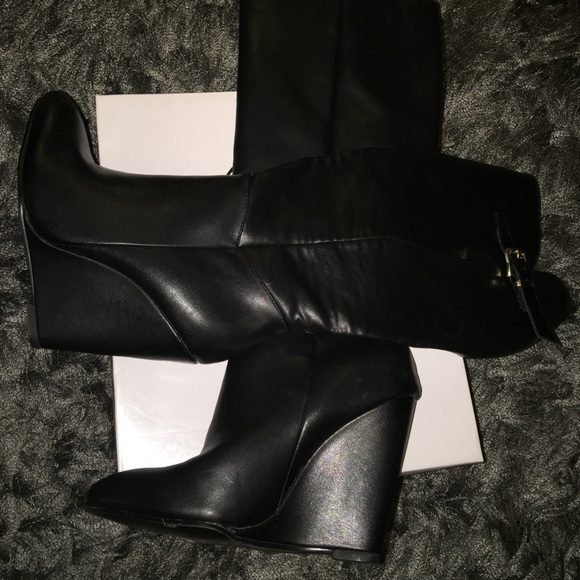Steve Madden Wedge heel boots!!