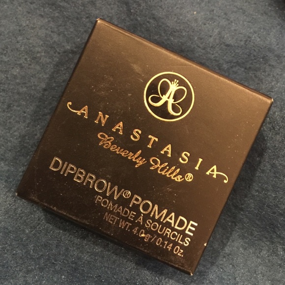 Anastasia dark brown pomade