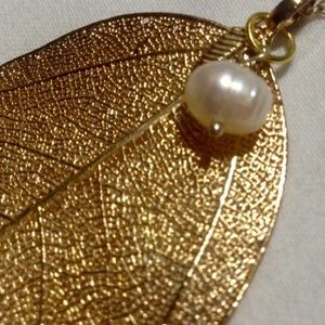 Long Gold/Pearl Necklace