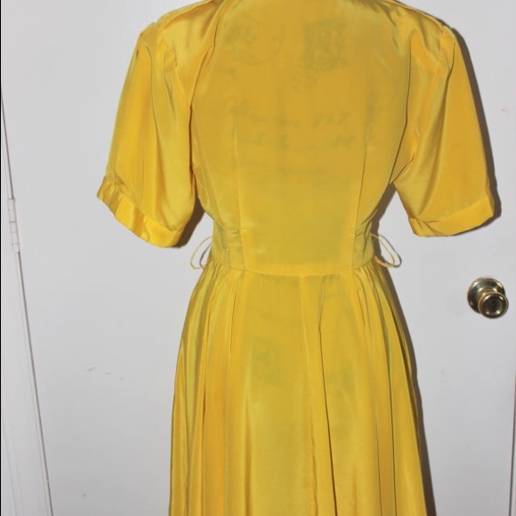 Dresses - Vintage yellow flare dress Dresses - Vintage yellow flare dress