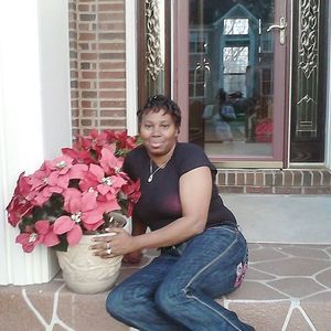 Meet your Posher, Priscilla