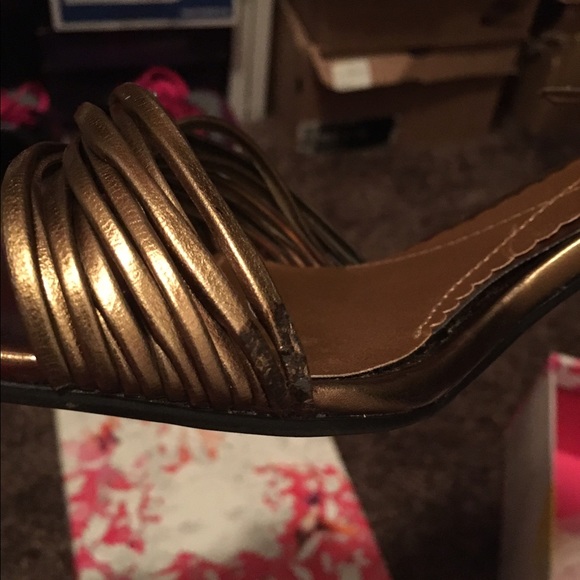 Sandals - Picture 4 of 4
