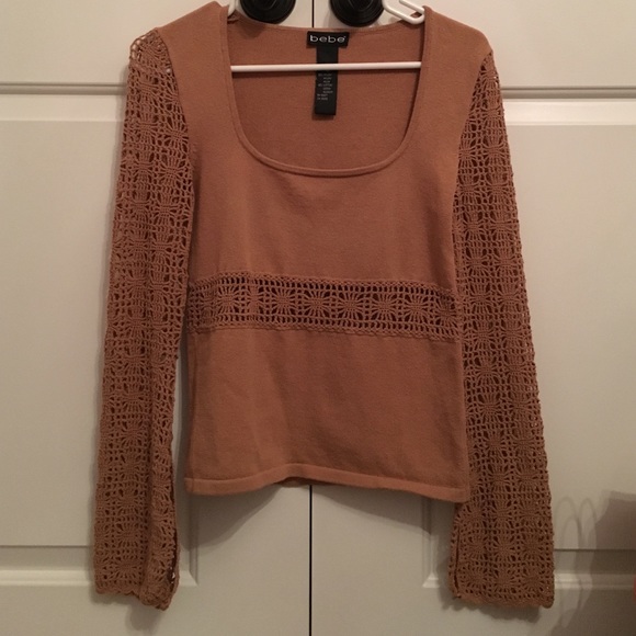 LAST CHANCE NWOT Bebe blouse