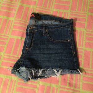 F21 dark wash denim shorts