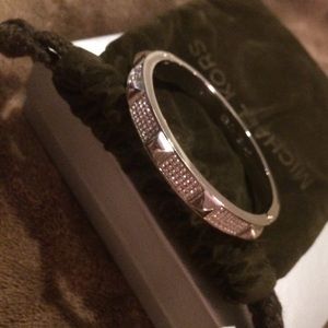 NWT Michael kors bangle