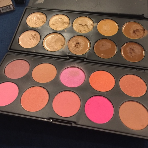 Coastal scents concealer and blush pallete