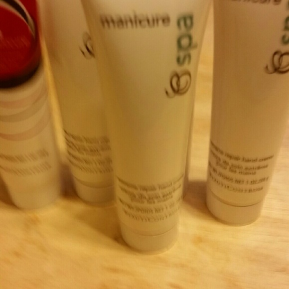 5 small extreme repair hand creme