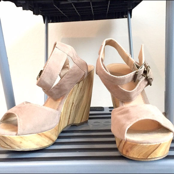 Forever 21 Shoes - Like NEW F21 suede like nude wedge sandals Forever 21 Shoes - Like NEW F21 suede like nude wedge sandals