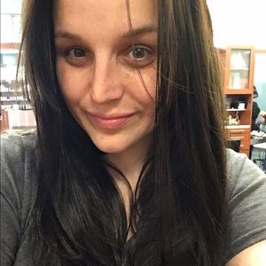 Meet your Posher, Cass