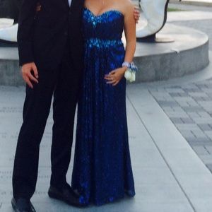 BEAUTIFUL GLITTER PROM DRESS