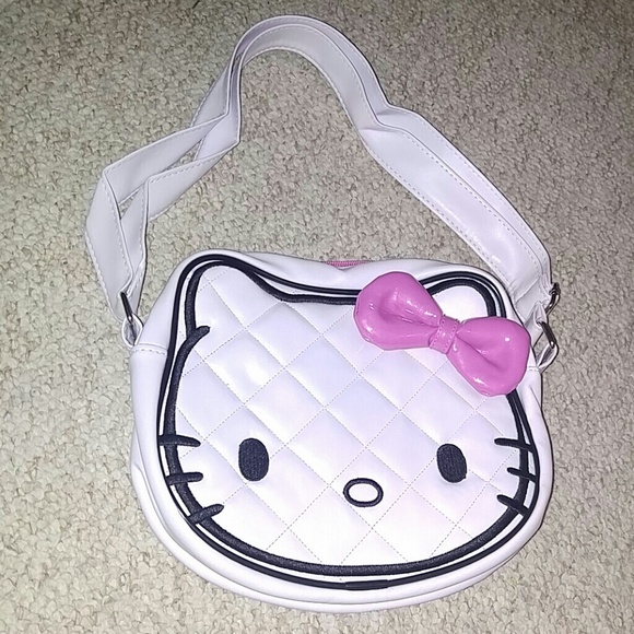 Hello kitty purse