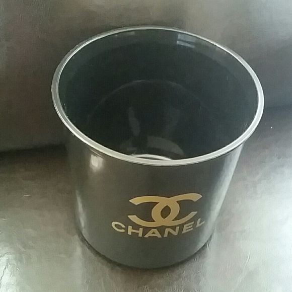 Vase - Picture 4 of 4
