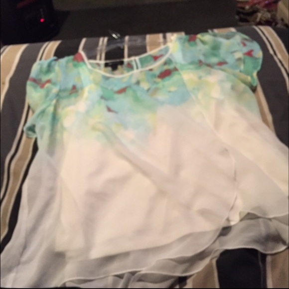 White blouse with spring print (:
