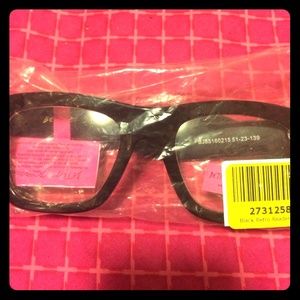 Betsey Johnson Black retro readers