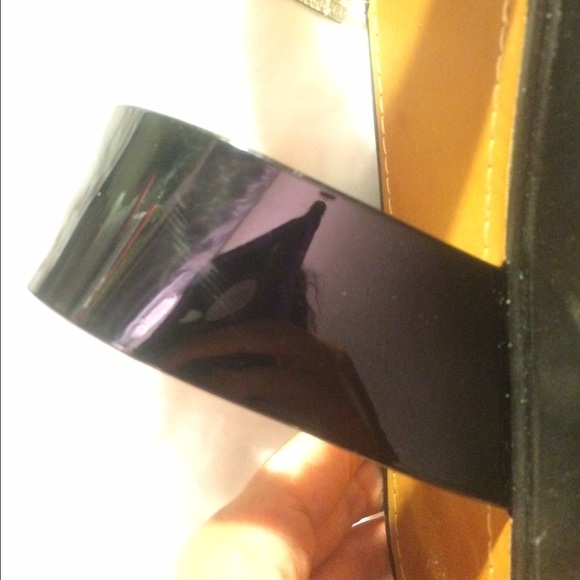 💎NWOT💎 Electric Karma Double Strap Sandals - Picture 3 of 4