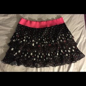 Girls size 18 skirt.