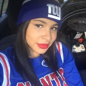 Meet your Posher, Priscilla