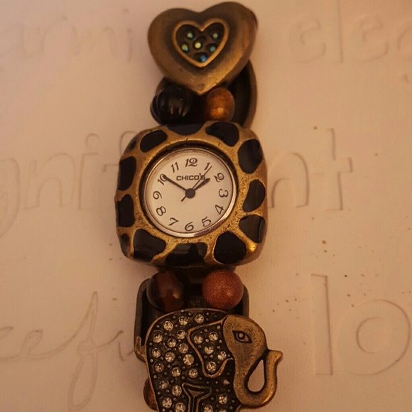 Chicos watch