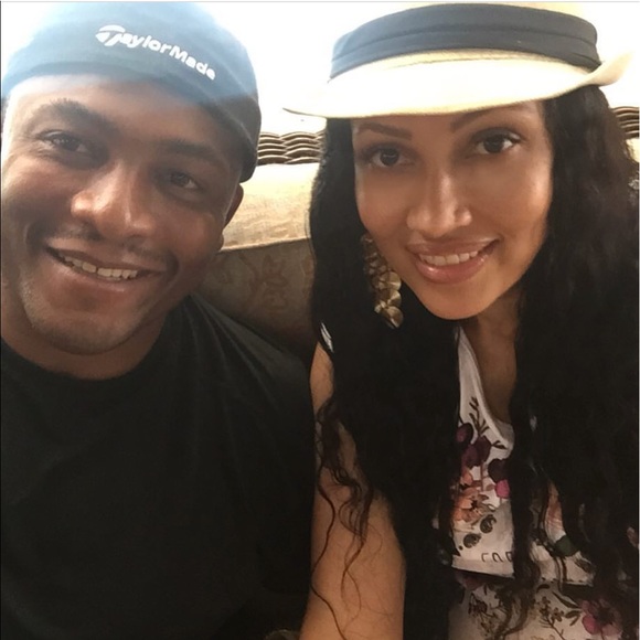 Meet your Posher, Latoya - Picture 3 of 3