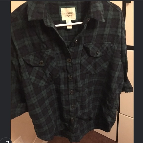 Longsleeved plaid shirt