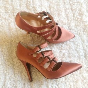 Perfect jcrew pointed toe multi strap pumps 7