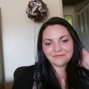 Meet your Posher, Cassandra