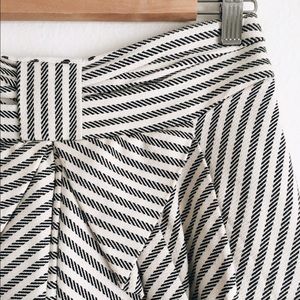 ✨HP✨ Anthropologie (Eva Franco) Striped Skirt