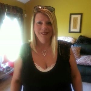 Meet your Posher, Regina