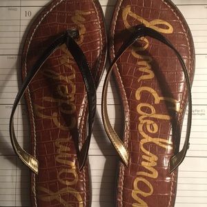 NWOT black leather Sam Edelman flip flops sz 9!