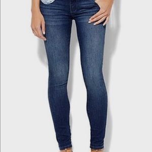 NY & Co Curve Creator Skinny Jeans
