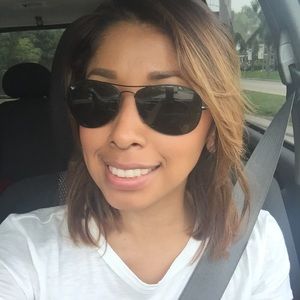 Meet your Posher, Karla