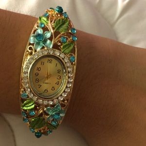 Gold plated crystal watch
