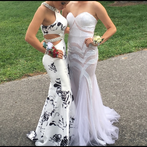 PROM DRESS!!! - Picture 4 of 4