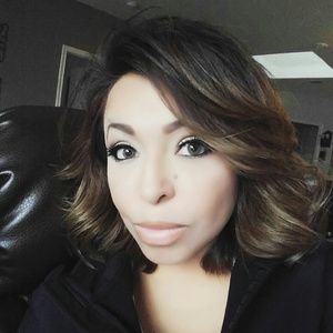 Meet your Posher, Nydia